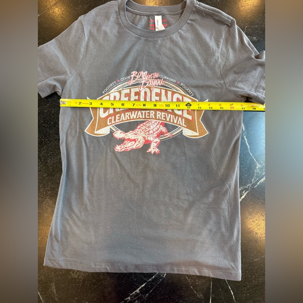 Creedence Clearwater Revival SMALL Short Sleeve Gray Band Graphic Tee CCR - Picture 5 of 9